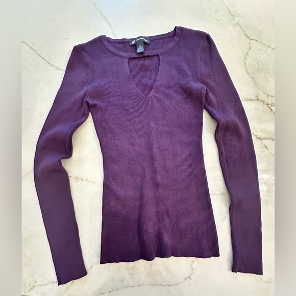 INC International Concepts Purple V-Neck Sweater - Picture 1 of 3